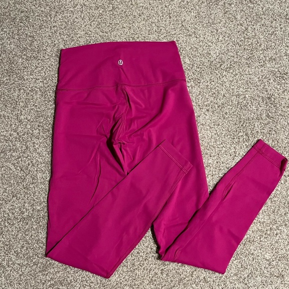Lululemon Wunder Train High-Rise Tight 28"
Ripened Raspberry - Picture 7 of 8